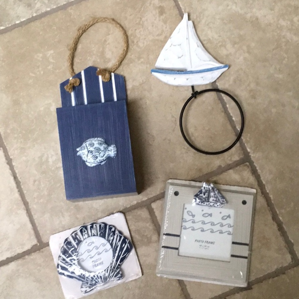 Nautical Bathroom 4 piece accessories